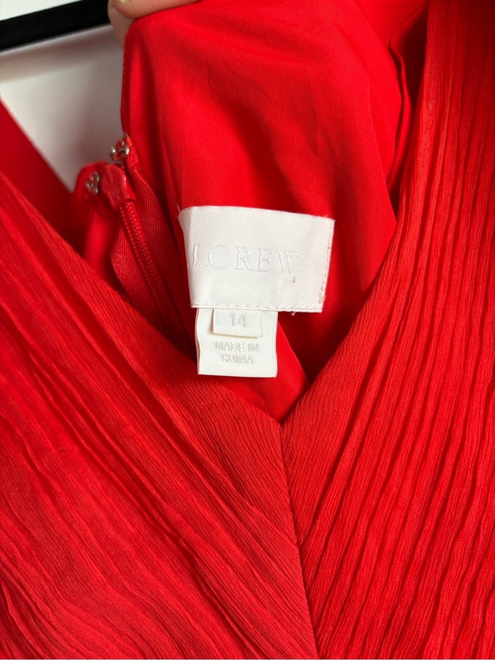 J.Crew Louisa Dress 100% Silk Chiffon Red Pleated V-Neck Midi Size 14 - Picture 3 of 6
